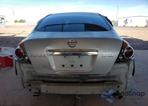 2010 Nissan Altima Base z USA, uszkodzony, nr VIN 1N4AL2AP0AN559044